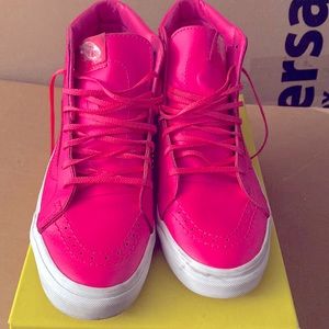 Hot pink high top Vans!